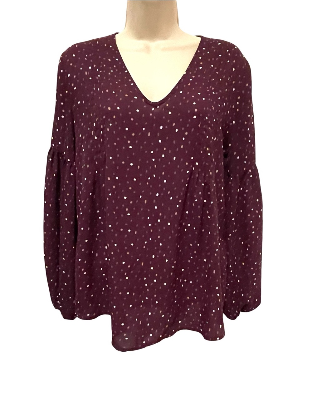 Banana Republic Blouse Size Small Maroon slight Bell Sleeves V-neck